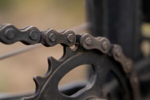 自転車のチェーンが外れやすい原因と簡単な対策方法を徹底解説